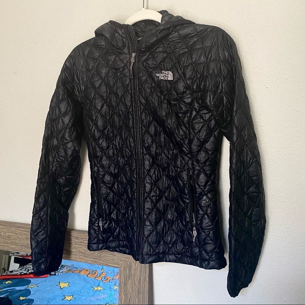 The North Face Packable Hooded Black Puffer Coat